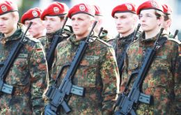 Según las nuevas cifras el ejército alemán contempla al término del periodo incorporar 5.000 soldados y 1.000 civiles más de lo previsto hace unos meses