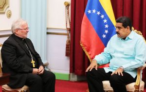 Maduro recibió a Giordano en el palacio de Miraflores, un día después de conversar allí con los integrantes de la misión de la Unasur