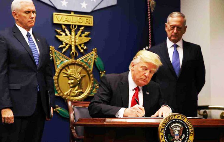 Según publicara la prensa norteamericana, el  mandatario firmará el nuevo decreto en el Departamento de Seguridad Interior