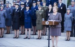 La nueva normativa fue promulgada durante un acto conmemorativo por el Día Internacional de la Mujer organizado por el Ministerio de Defensa