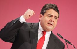 “Para Alemania es un claro hilo conductor para las negociaciones que la Europa de los 27 permanezca unida”, afirmó el ministro Gabriel