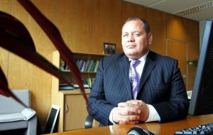 Barry Rowland, CEO del gobierno de Falklands