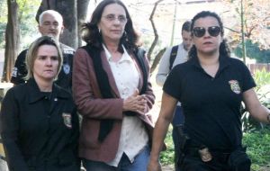 La hermana de Neves, Andrea, fue detenida en Belo Horizonte, al igual que su primo, ex funcionario que actuó como receptor del dinero entregado por JBS