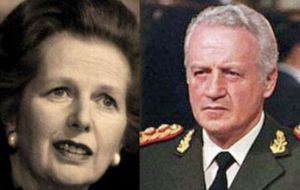 La historia oficial sirvió políticamente tanto a la ex primer ministra Thatcher como al dictador militar General Galtieri.