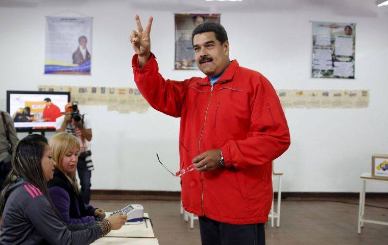 Argentina calificó de “ilegal” la votación y llamó a Nicolás Maduro a terminar con la represión a opositores y a restablecer el orden democrático en el país.