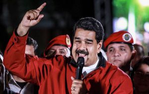 ”¿Qué carajo nos importa a nosotros lo que diga Trump? Nos importa lo que dice el pueblo de Venezuela” , exclamó Maduro la madrugada del lunes 