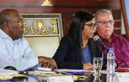 Mediante decreto, la constituyente aprobó “asumir las competencias para legislar” sobre los fines del Estado y la preeminencia de los derechos de los venezolanos