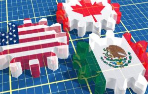 “Estamos en la renegociación del TLCAN (el peor tratado jamás hecho) con México y Canadá. Ambos están siendo muy difíciles, ¿deberíamos terminarlas?”, escribió.
