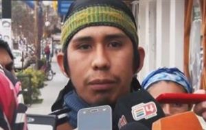 Matías Santana explicó que a Maldonado se lo llevaron después de “una balacera”, tras ser desalojados por la Gendarmería con disparos de la carretera cortada
