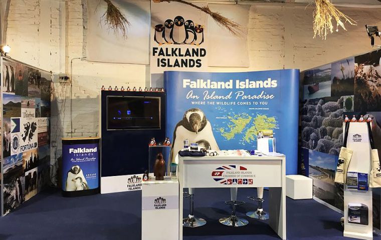 El stand de Falklands en la Expo-Prado promocionando el comercio y turismo de las Islas 