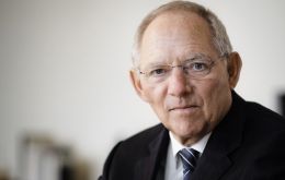 Schäuble, que tenía el cargo desde hacía ocho, aceptó ocupar la presidencia de la cámara tras el mal resultado de los conservadores alemanes en las elecciones
