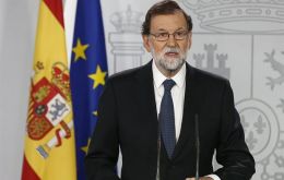 Rajoy convocará a los representantes de todas las fuerzas parlamentarias para un plan que permita “el restablecimiento de la normalidad institucional” en Cataluña.