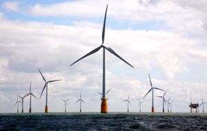 Hywind proveerá electricidad limpia a más de 20.000 hogares y ayudará a cumplir con los ambiciosos objetivos de Escocia en materia de cambio climático 