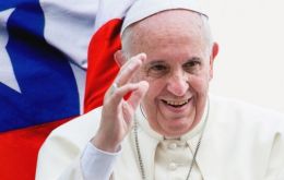 Fernández explicó que en el Vaticano “hay una perfecta comprensión del tema” y recordó que tras el viaje del Papa a Bolivia, no se ha vuelto a referir a ello.