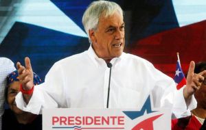  En su discurso de agradecimiento, Piñera sostuvo que recibieron ”en forma fuerte y clara pero también con mucha humildad la voz de los chilenos (...)”. 