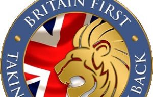  Fundado en 2011, “Gran Bretaña primero” habría surgido tras la división del Partido Nacional Británico de extrema derecha, según Searchlight