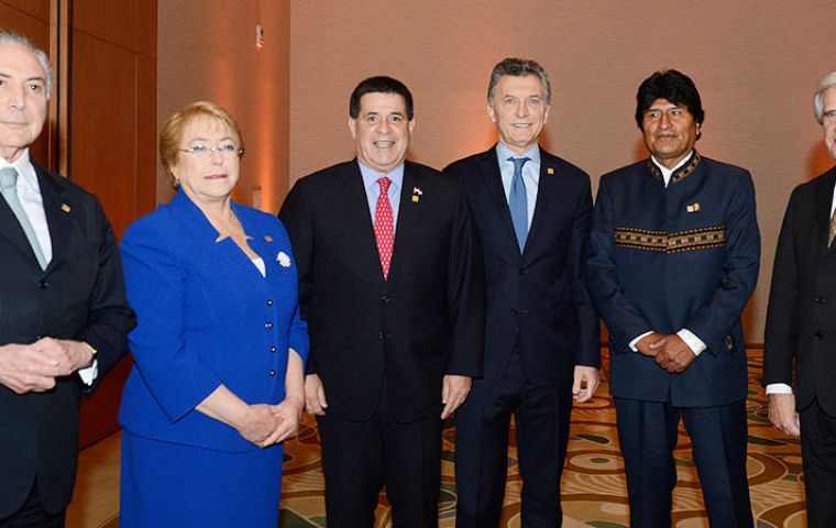 Macri se reunió durante más de una hora con sus pares de Brasil, Michel Temer, Uruguay, Tabaré Vázquez y Hugo Cartes de Paraguay