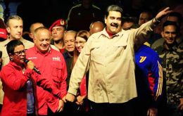  Maduro dijo que la “revolución” ganó 305 alcaldías de las 335 en disputa - un 91%, un triunfo que profundizará los conflictos en la oposición