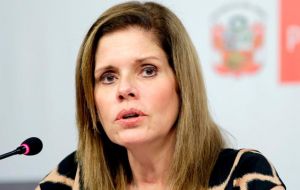 La presidenta del Consejo de Ministros, Mercedes Aráoz, remarcó que el nuevo gabinete tiene que tener capacidad de diálogo y entendimiento.
