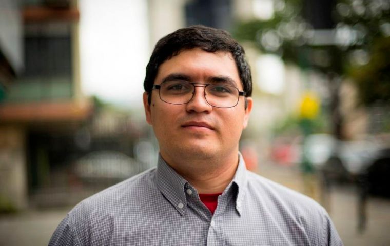 Para el analista de tecnología Luis Carlos Díaz, “El Petro no se acerca a una criptomoneda sino más bien a un bono, y ya sabemos lo que pasa con los bonos del chavismo” 