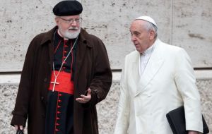 “Es comprensible que las declaraciones del Papa Francisco... fueron una fuente de gran dolor para los sobrevivientes de abuso sexual”, dijo O' Malley