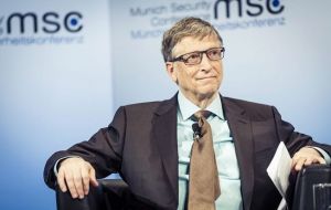 El genio de la informática Gates se tendrá que conformar con el segundo lugar, con un patrimonio estimado en 90.000 millones de dólares.