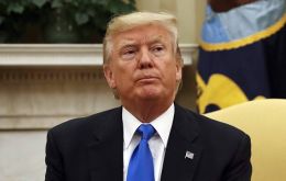 “No tomamos estas acciones por elección, sino por necesidad”, indicó Trump en un acto en la Casa Blanca, en una nueva medida polémica de su administración