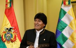 “Vamos a hacer historia, con la verdad, con el derecho. Estamos convencidos que vamos a alcanzar la justicia que corresponde a Bolivia”, expresó Morales
