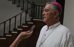 Según el obispo Salvador Rangel pidió que no hubiera más asesinatos de candidatos, y prometieron que lo iban a evitar, y que dejarían una elección libre