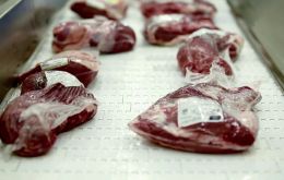 Marfrig acordó comprar una participación de 48% en National Beef por US$ 900 millones a Leucadia National, se informó este lunes