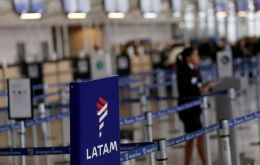 La huelga en Latam según el último reporte causó la cancelación de 1.575 vuelos entre el 10 y 25 de abril y más de 273.000 pasajeros se verán afectados