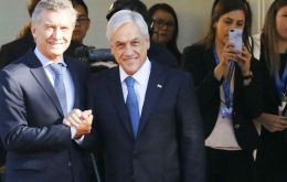  La Moneda consideró que la decisión de Argentina, anunciada por el Presidente de ese país, Mauricio Macri, fue tomada “en el mejor interés del país y su pueblo”. 