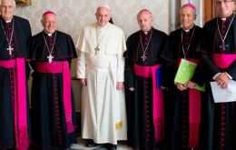 Francisco se reunirá desde el próximo martes hasta el 17 de mayo con ellos con los obispos chilenos