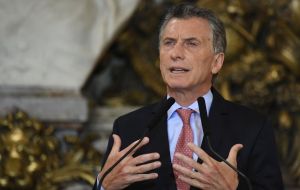 Donald Trump, se comunicó telefónicamente el lunes con Macri y le “ratificó su apoyo” a las conversaciones que su país mantiene con el FMI 
