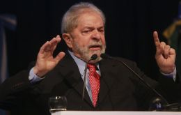 Lula criticó a “un juez notoriamente parcial” -en alusión a Sergio Moro- por imputarle delitos que “no ha cometido”. 