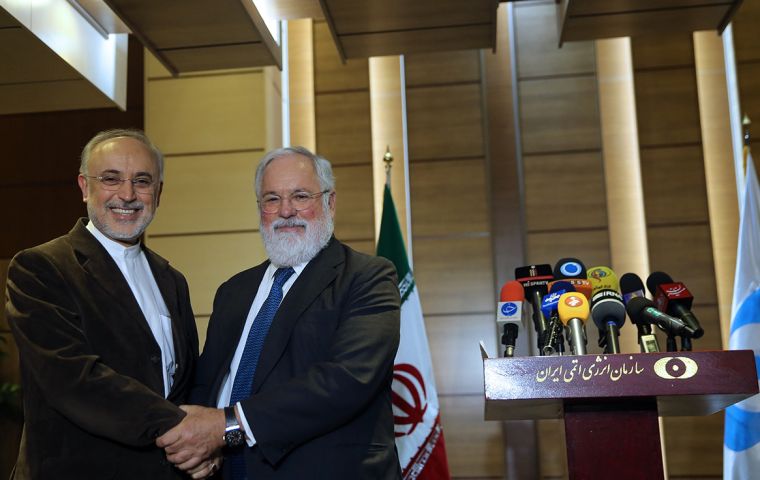 “Tendremos que pedir exenciones para las empresas que realizan inversiones” en Irán, señaló Arias Cañete, quien abogó por preservar el pacto nuclear