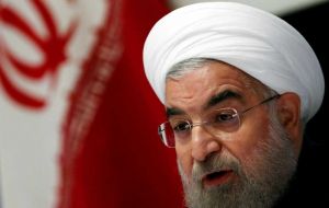 “¿Quién eres tú para decidir de parte de Irán y del mundo?”, reaccionó el presidente iraní Hassan Rohani, un moderado del régimen iraní.