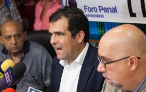 20 boletas de excarcelación han sido emitidas, según el Foro Penal. Sin embargo, la ONG informa que aún hay 373 “presos políticos” bajo el régimen de Maduro