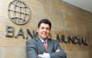 “Invitamos a los países a ver esto como una oportunidad”, dijo Alberto Rodríguez, director del banco para Venezuela, Perú, Ecuador, Chile y Bolivia