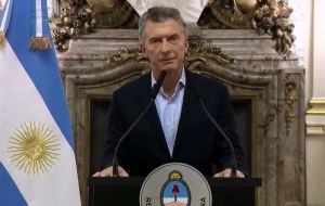 El ajuste fiscal rondará los US$19.300 millones, y Macri pidió a la dirigencia política argentina un aval a las medidas previstas para bajar el déficit