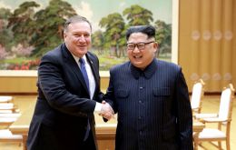 “Pensamos que Kim Jong-un entiende la urgencia” de la situación y que “debemos hacerlo rápidamente”, dijo Pompeo, en Seúl  