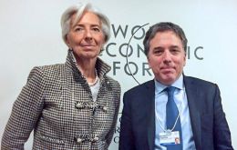 El acuerdo negociado por la Directora Gerente del Fondo Christine Lagarde, y el ministro de Economía, Nicolás Dujovne, intenta contener la corrida financiera