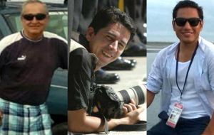 El equipo del diario El Comercio, compuesto por el periodista Javier Ortega, fotógrafo Paúl Rivas y conductor Efraín Segarra, fue secuestrado el 26 de marzo