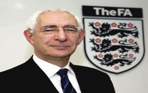 “Si se demuestra que Qatar ha infringido reglas de FIFA, se reconsidere a Inglaterra en esas circunstancias”, pidió David Triesman