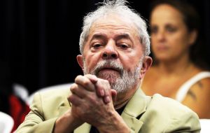 Los abogados explicaron que el recurso se limitaba a solicitar al STF la suspensión provisional de la ejecución de la pena, hasta que Lula agote todos los recursos
