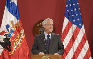 Piñera afirmó que conversó con Mattis “sobre los programas para ir modernizando nuestras Fuerzas Armadas”
