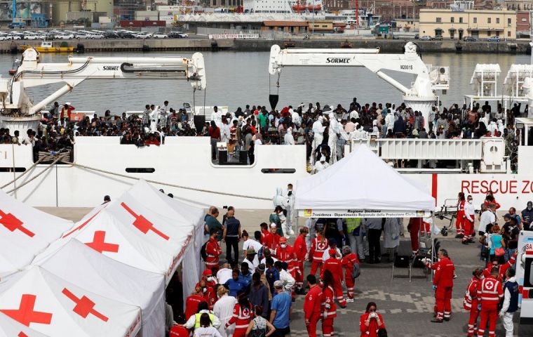 ”El Ministerio del Interior no ha dado ni dará ninguna autorización hasta que no tenga la certeza que los 177 inmigrantes irán a otros países” miembros.