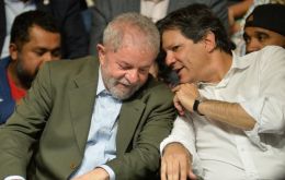El apoyo a Haddad está aumentando, según un sondeo de opinión publicado el lunes, pero no tiene el reconocimiento nacional de Lula y sigue en el tercer lugar