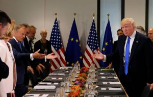 Trump canceló las negociaciones para un acuerdo comercial con la UE antes de imponer aranceles a la importación de acero y aluminio