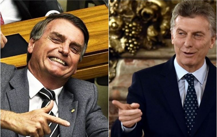 La conversación entre ambos llegó tras el curioso saludo que envió Bolsonaro, “Un abrazo a Macri. Felicitaciones por haber sacado a la Dilma Kirchner”